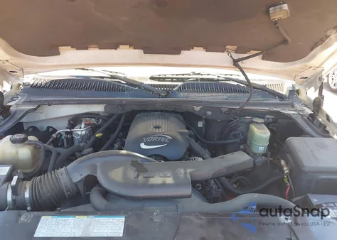 2002 Chevrolet Avalanche 1500 z USA, uszkodzony, nr VIN 3GNEC13T02G185665